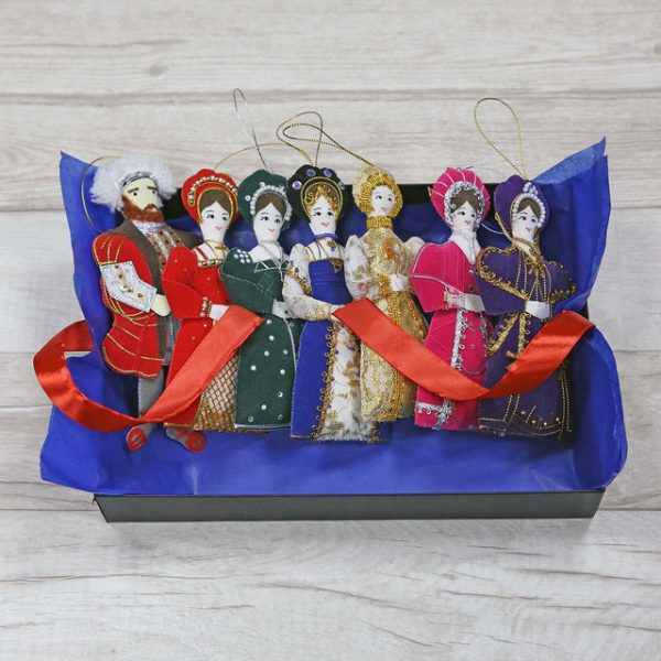 Henry VIII and his Six Wives Decoration Letterbox Gift